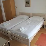 Guest house With A Parking Space Starigrad, Paklenica - 11452 Starigrad Paklenica