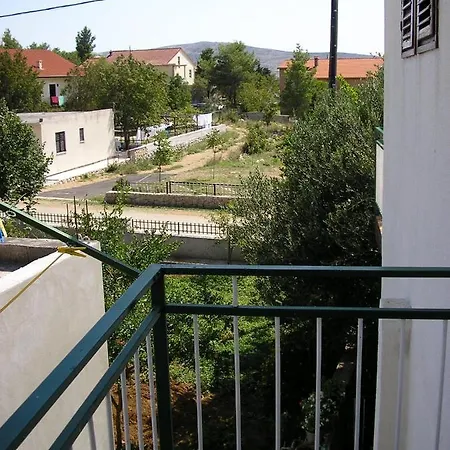 With A Parking Space Starigrad, Paklenica - 11452 3*